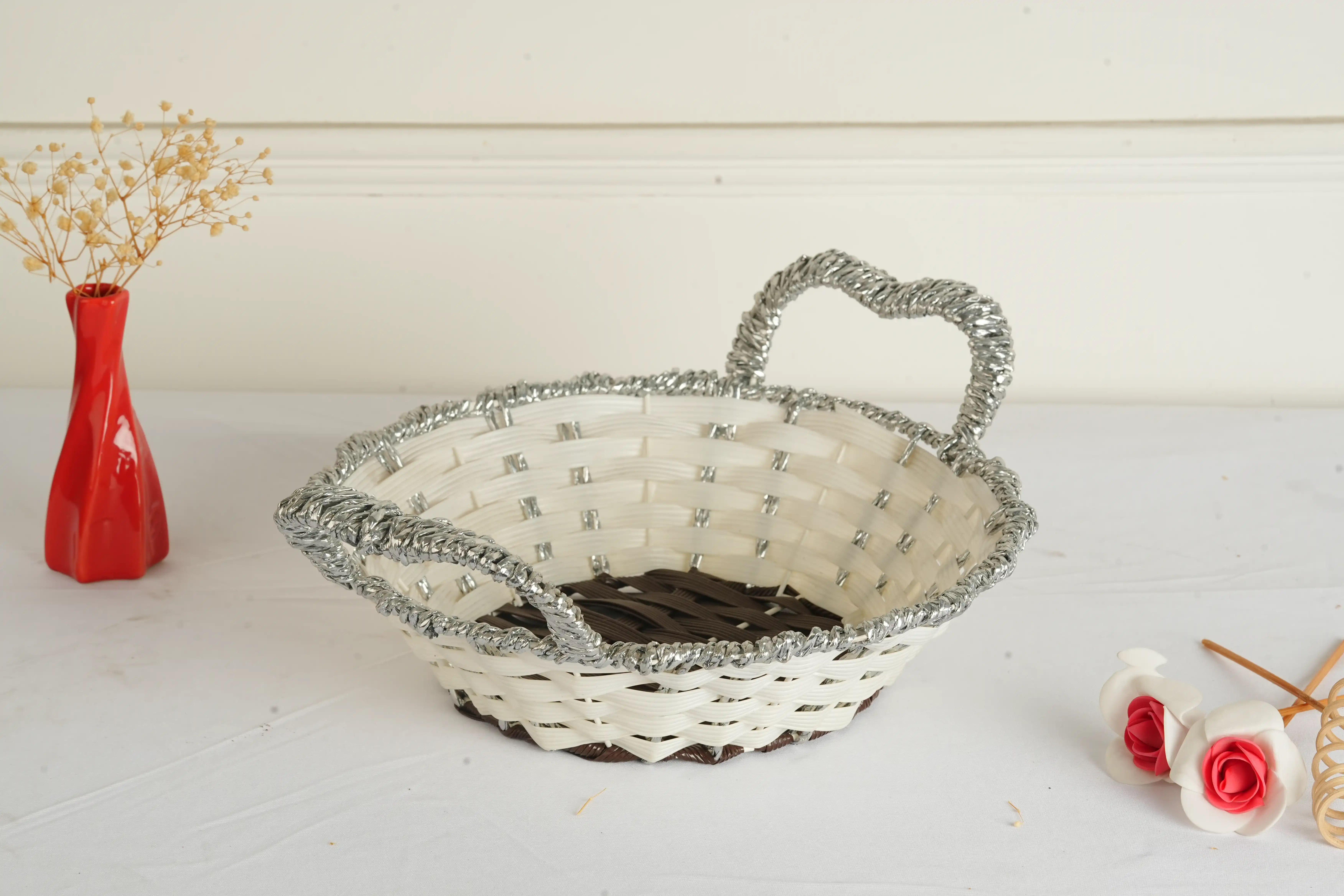 Gift Hamper Basket with  Silver Trimmed Handle
