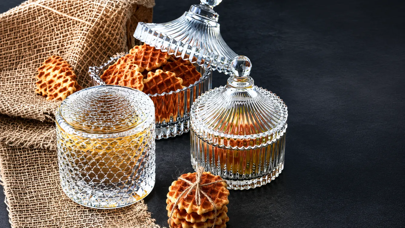 Decorative containers and jars by Kagaz Kreations